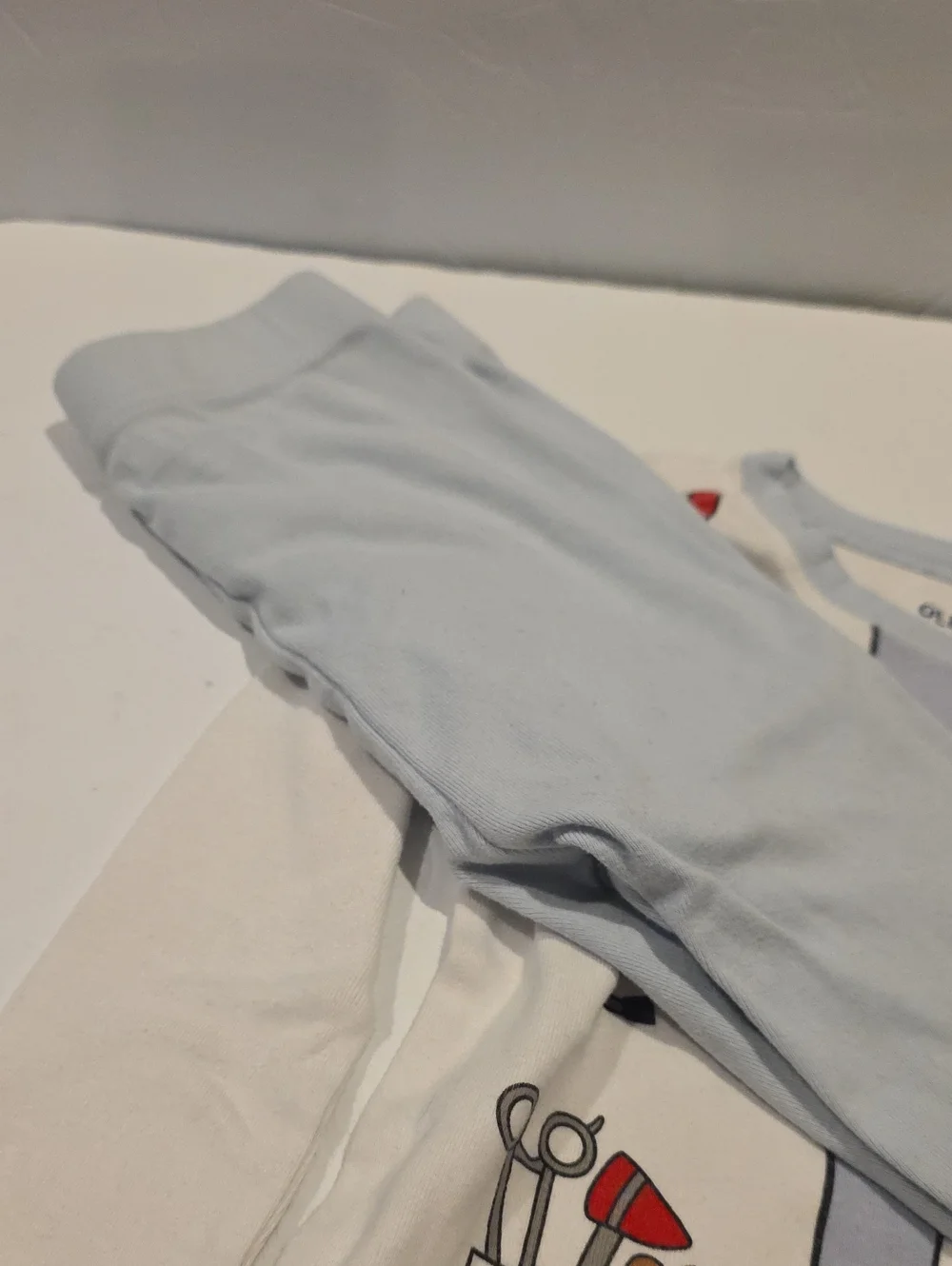 Old Navy Light Blue & White Doctor Print Kids Pajama Set 4t